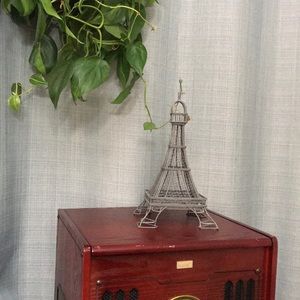 Eiffel Tower Decor